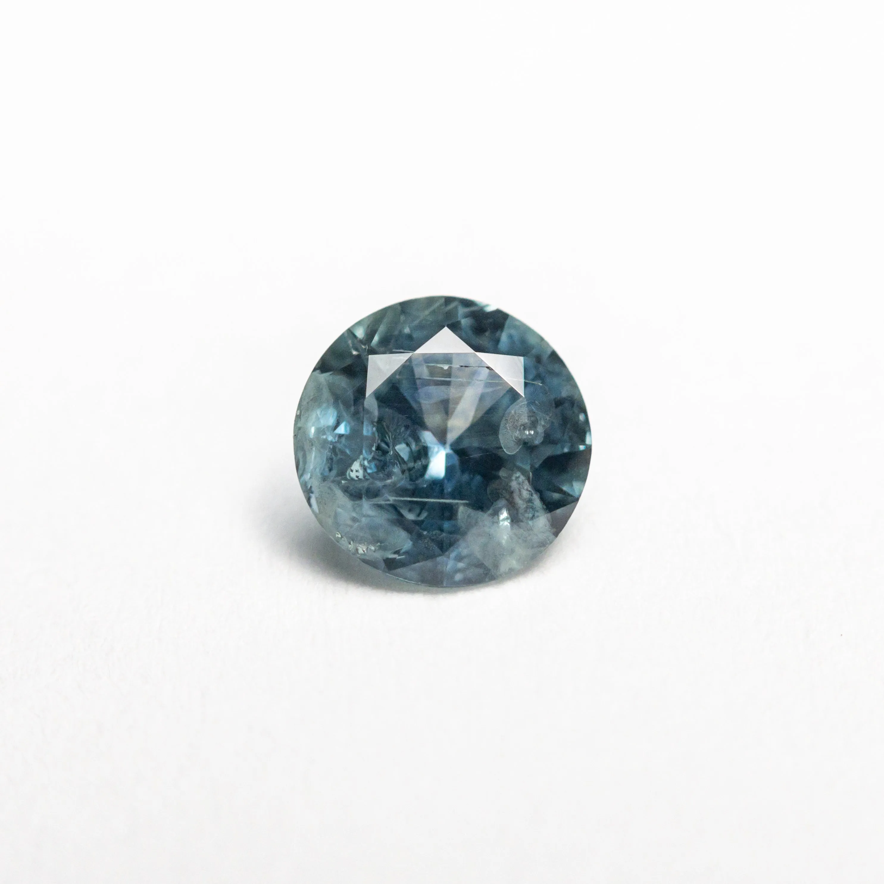 0.69ct 5.57x5.50x3.14mm Round Brilliant Sapphire 19942-47