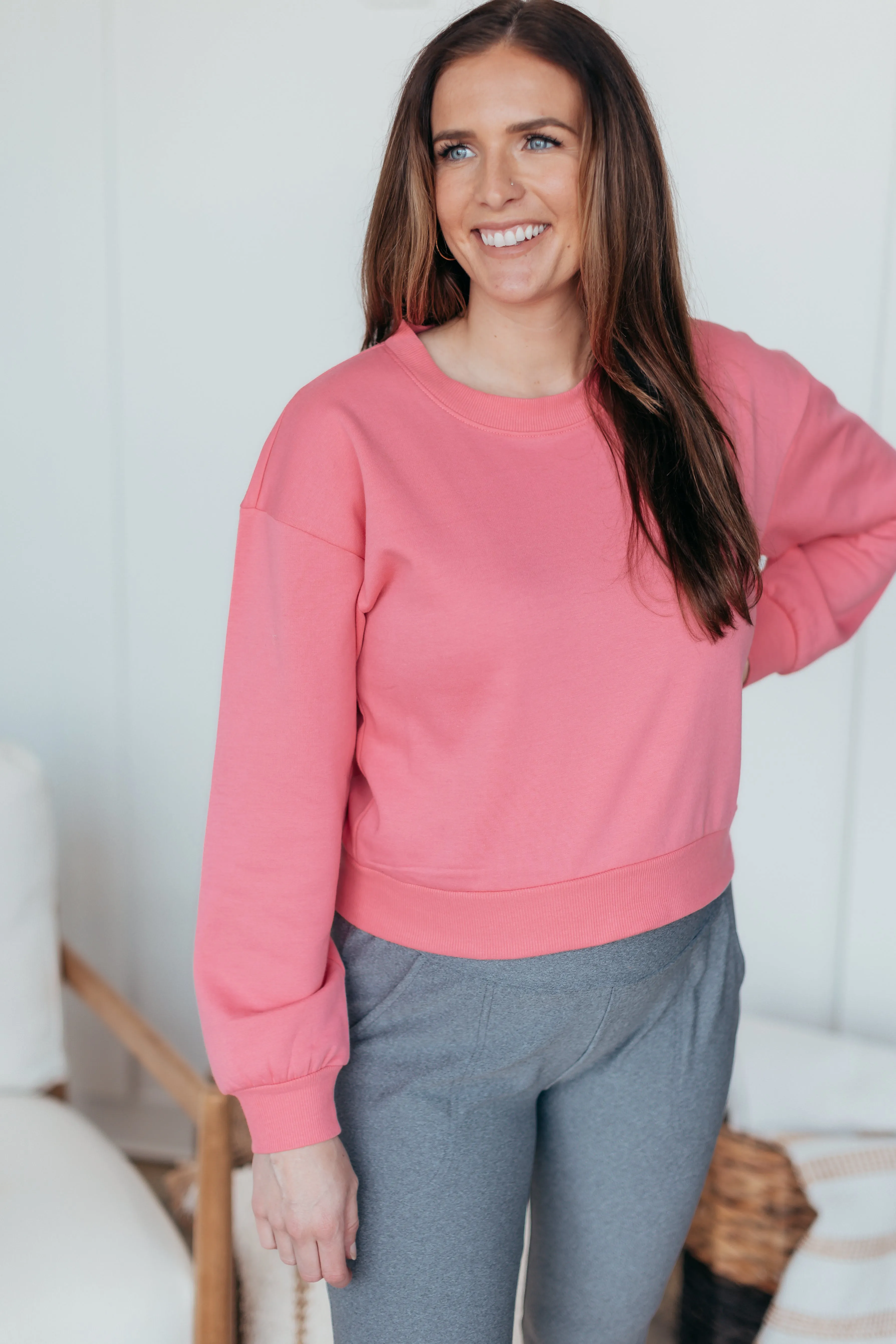 Active Basic Cropped Sweatshirt - 3 Colors