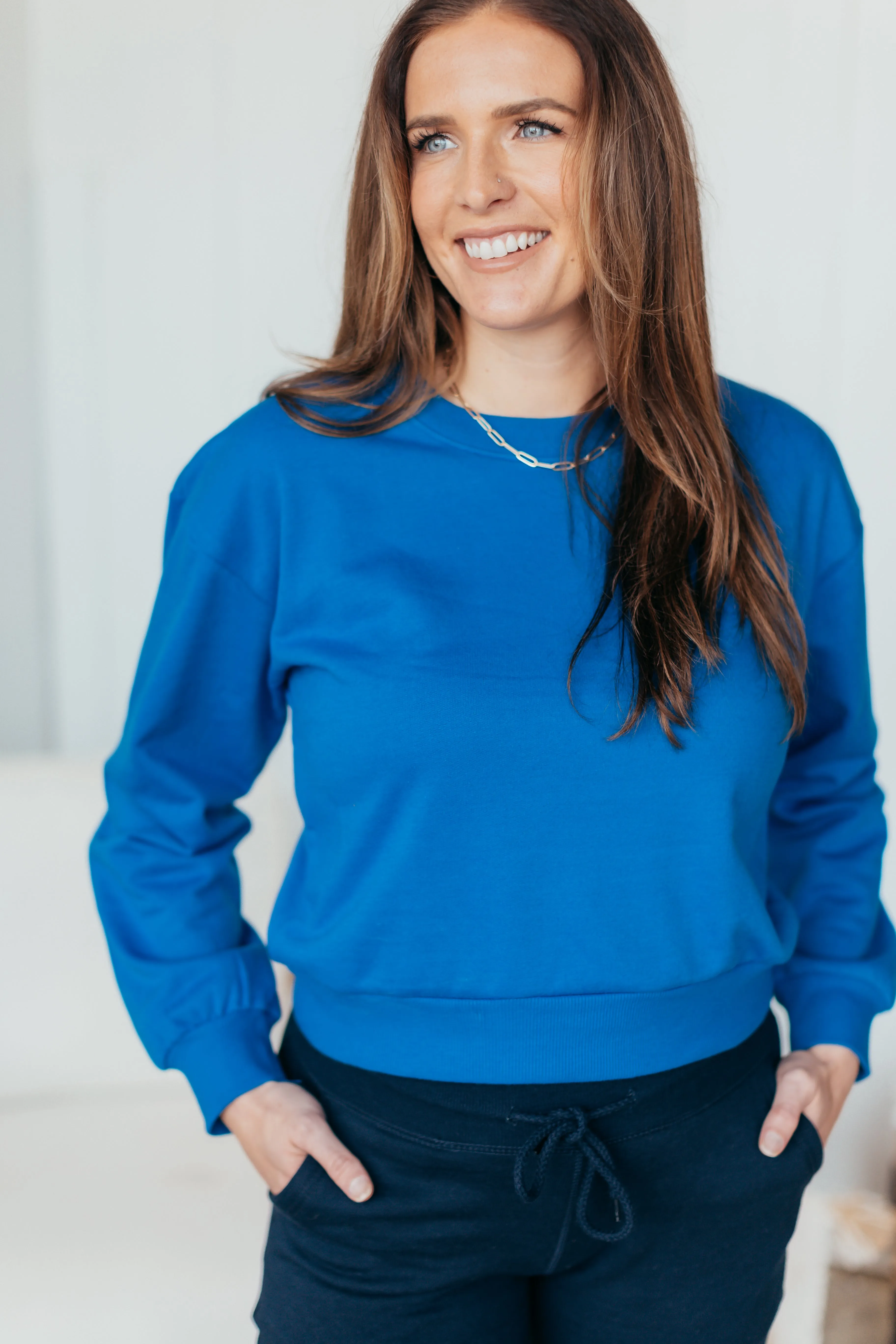 Active Basic Cropped Sweatshirt - 3 Colors