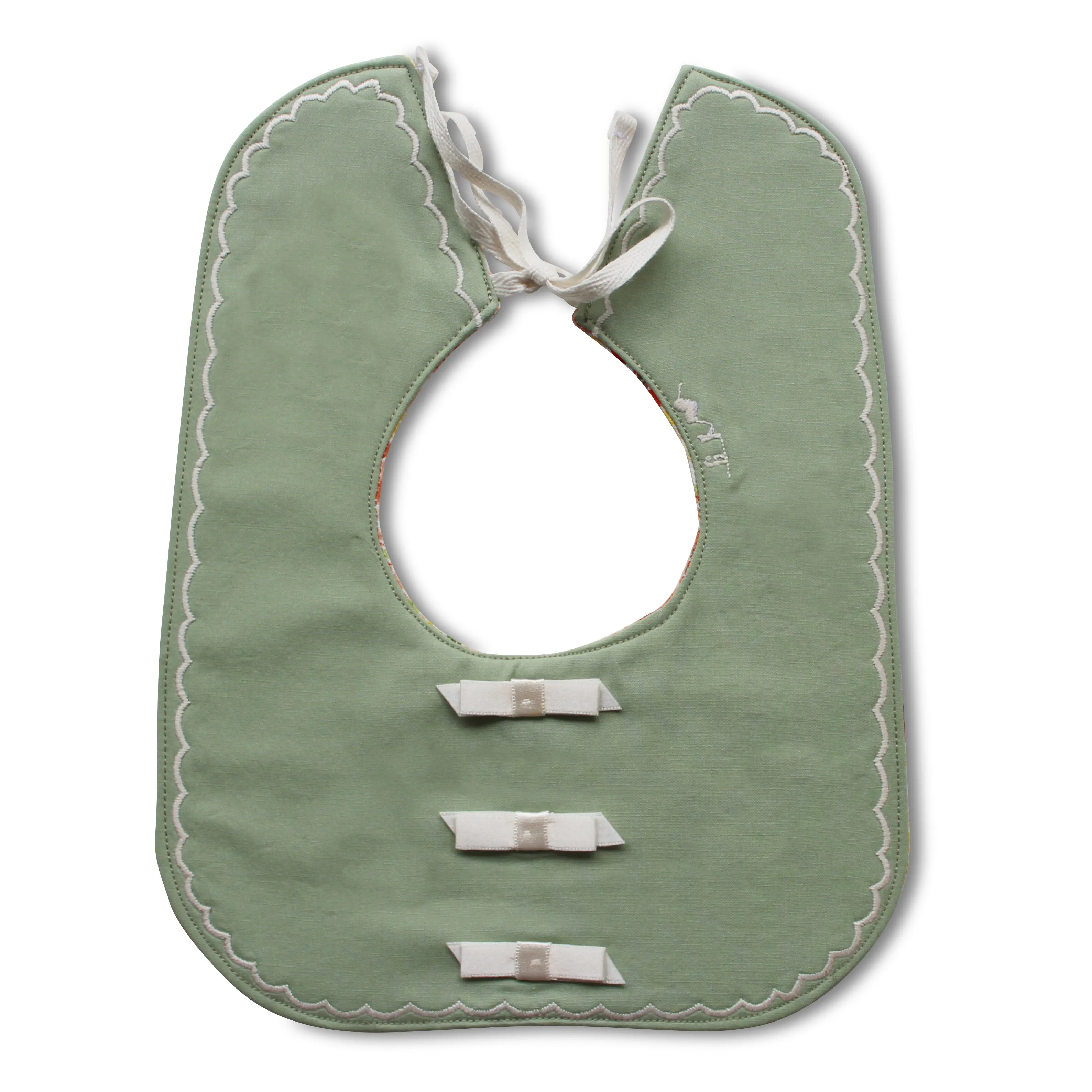 Peaches Pretty Square Bib