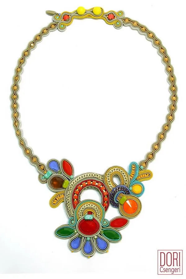 Wonderlust Statement necklace